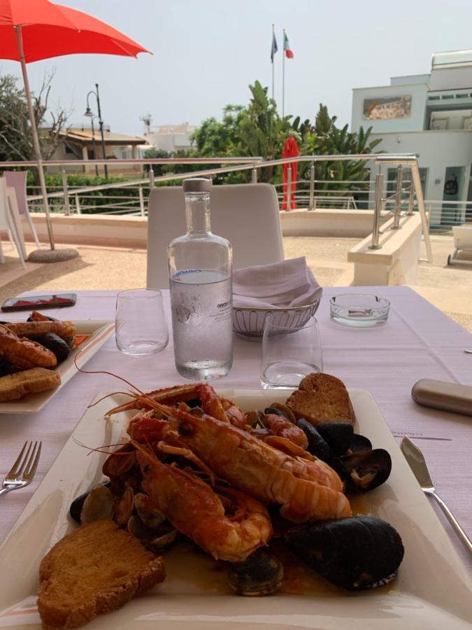 Ganimede Hotel Sperlonga Luaran gambar