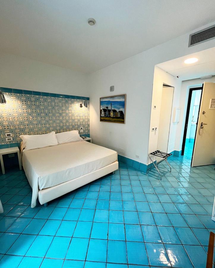 Ganimede Hotel Sperlonga Luaran gambar